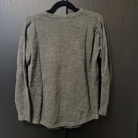 Grey sweater - Picture 4 of 4